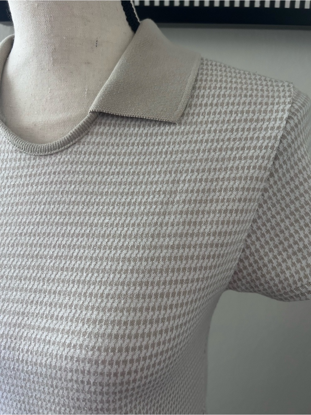 Beige/Cream Collared Houndstooth Polo Top Medium Preppy Tennis Dark Academia - Picture 2 of 8